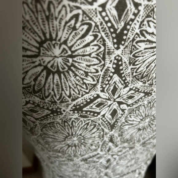 J Jill V-Neck Paisley Maxi Dress - Picture 10 of 12